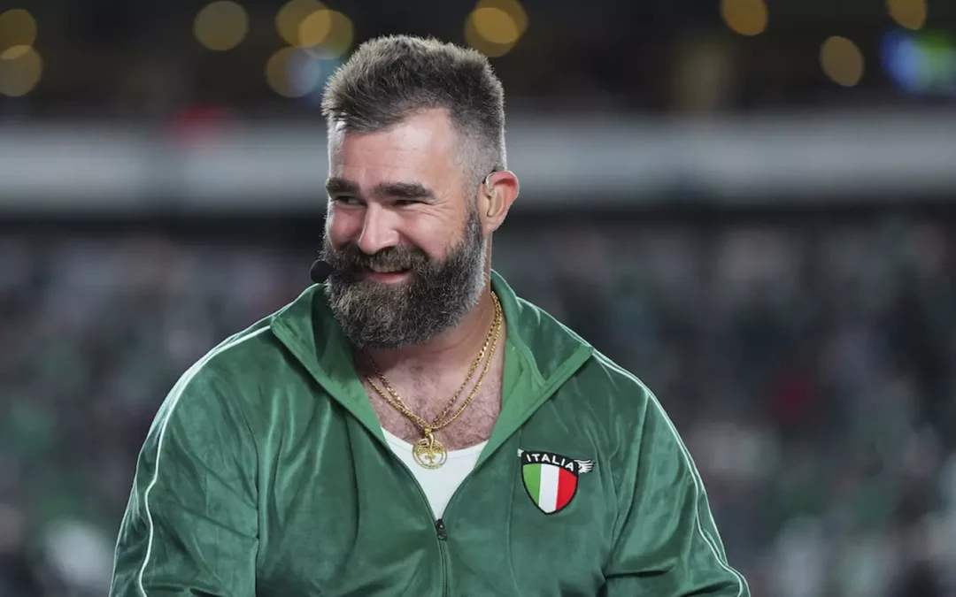 Jason Kelce Responds To A Commenter Who Calls Him A ‘Clown’ For His Monday Night Football Dancing